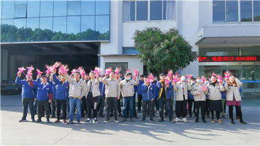 远大净化员工合照